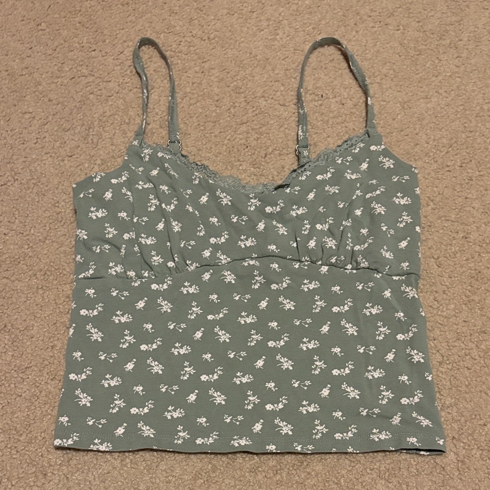 Hollister Green Floral Lace Trim Cami Crop Top Size Small
